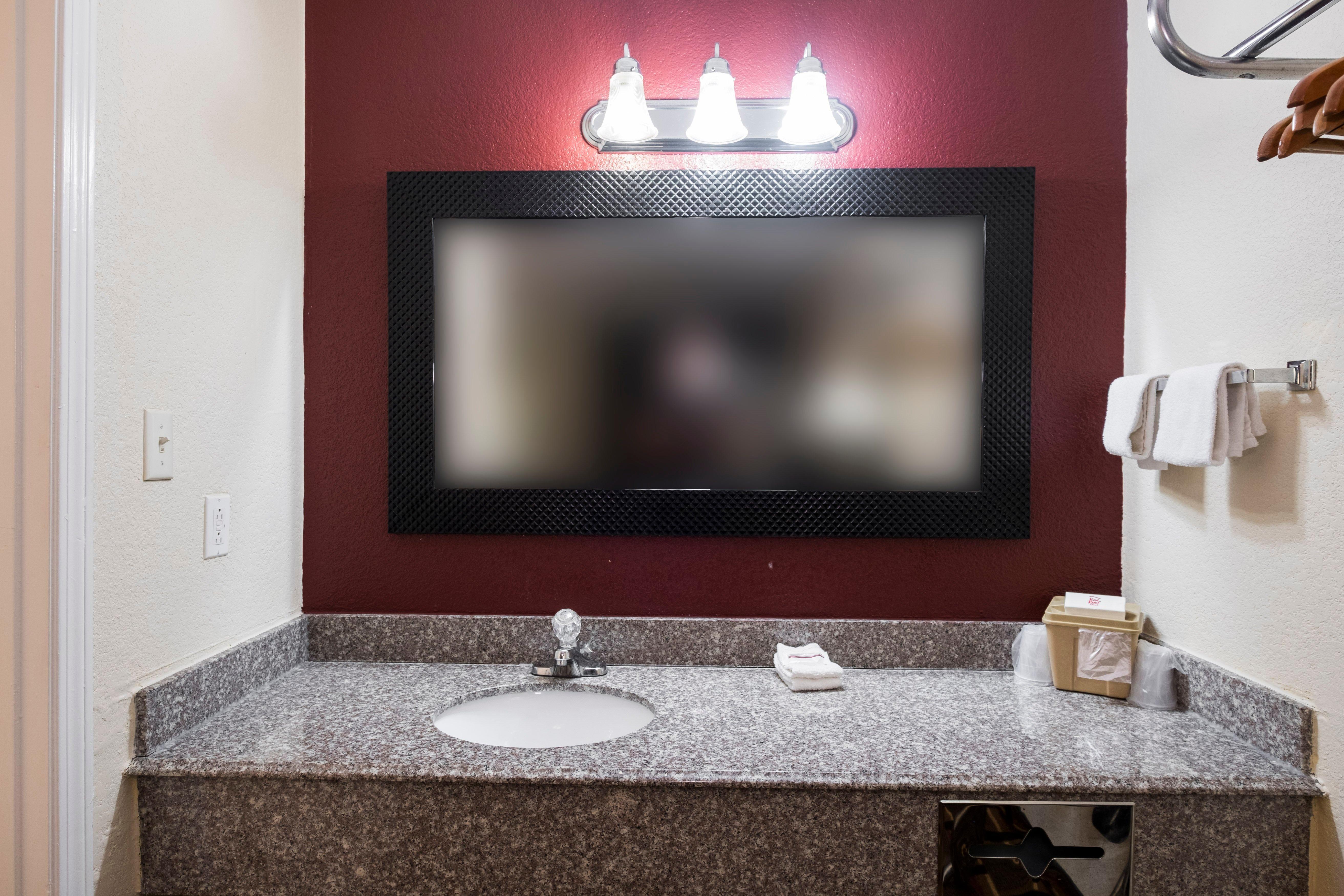 Red Roof Inn Mobile - Midtown מראה חיצוני תמונה